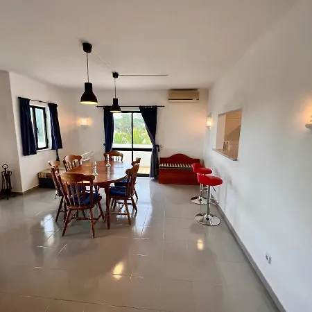 Renovated Vale Do Milho Golf With Sea View Appartement